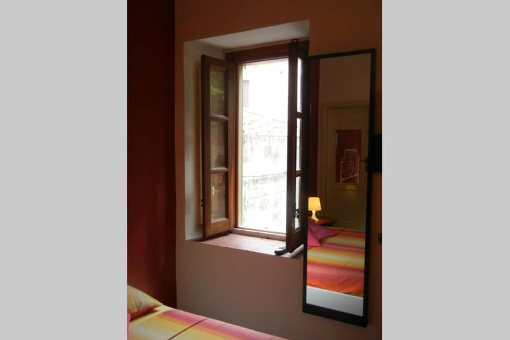 "Little Sicilian Home"-Room With A Private Bathroom & Kitchen -Fridge - And Shared A Beautiful Terrace On Hostel Taormina Center Extérieur photo